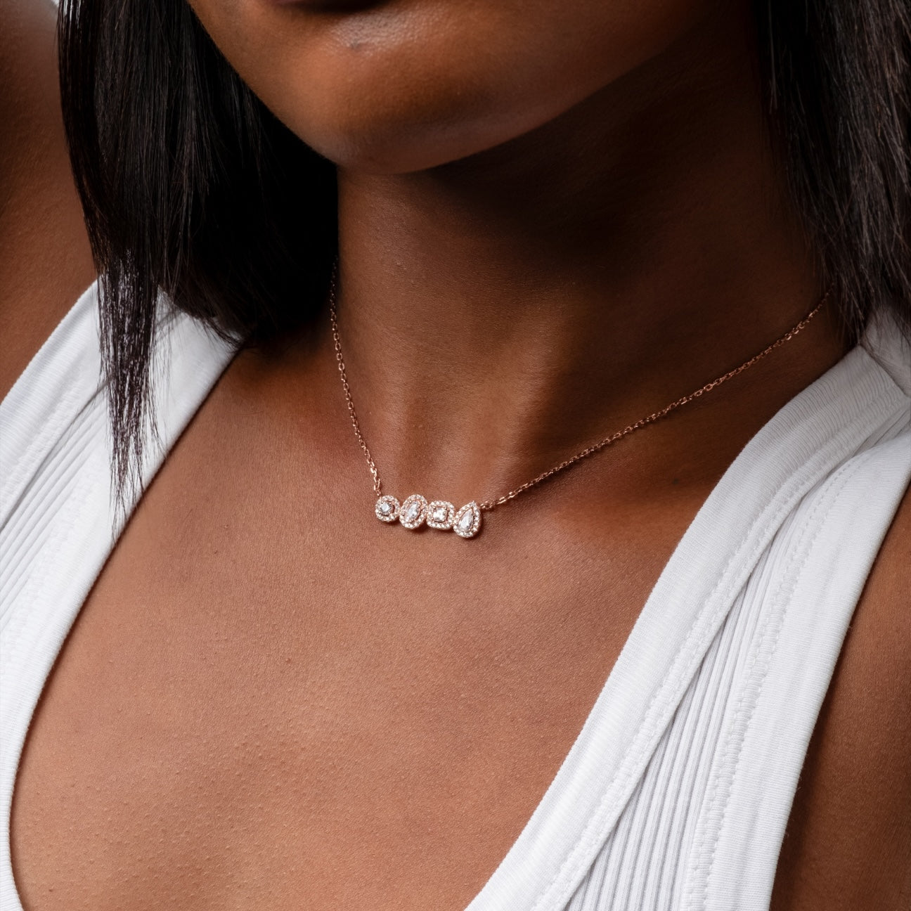 COLLAR MULTIFORMA