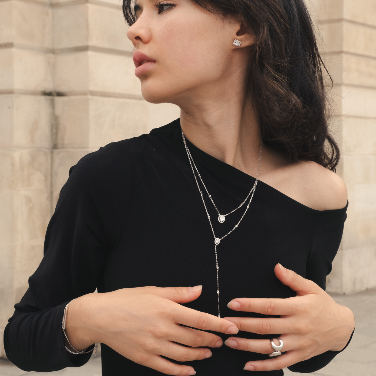COLLAR OVALADO DOBLE FILA