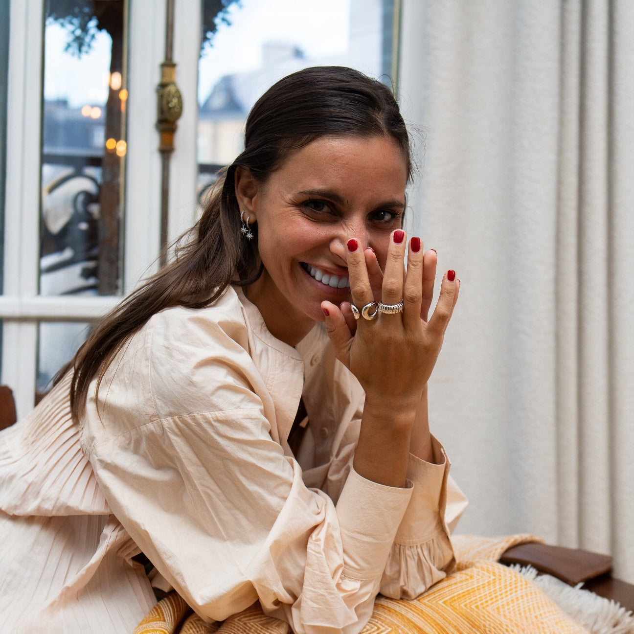 ANILLO CURVO