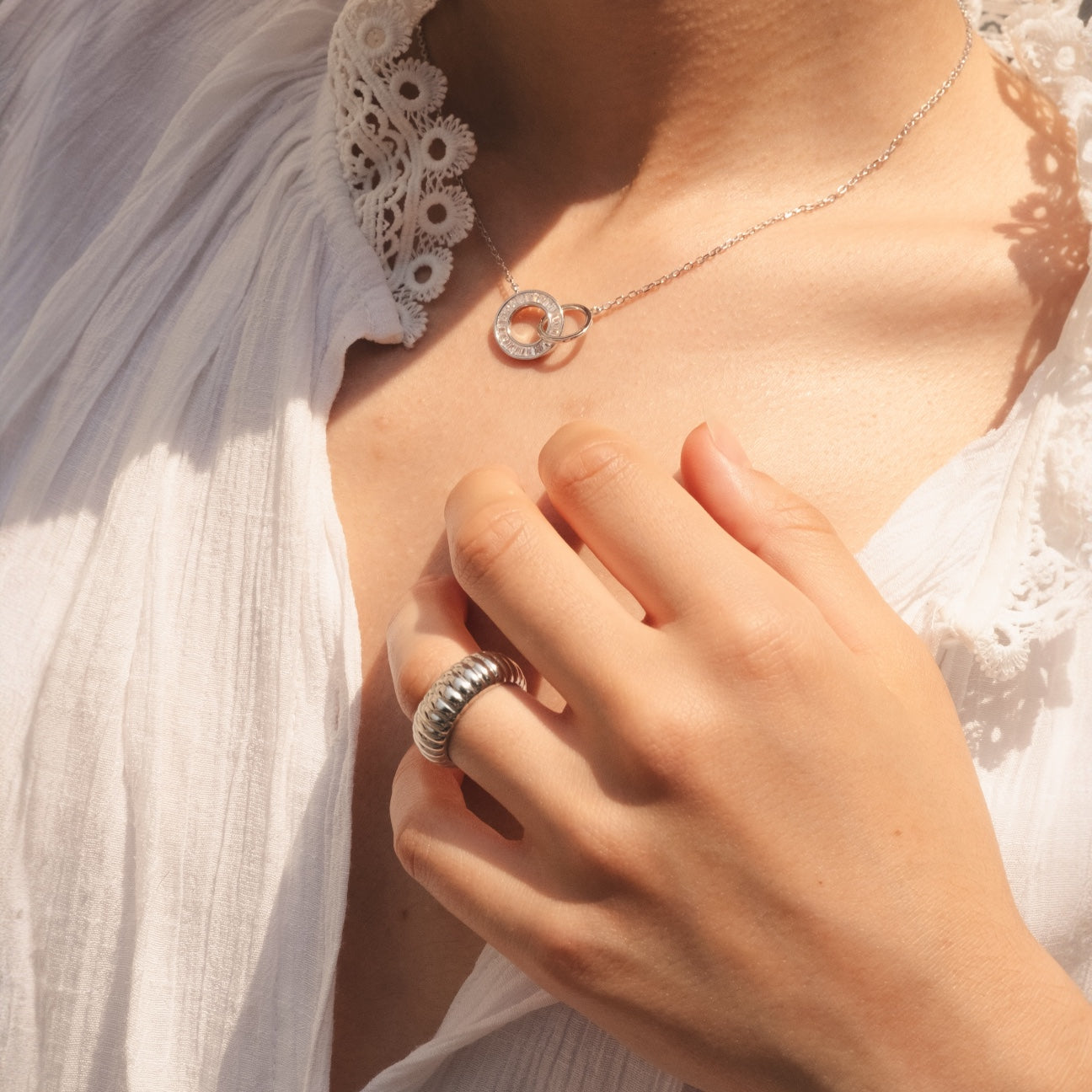 ANILLO DE ECO